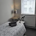Alross Guest House With Breakfast Free